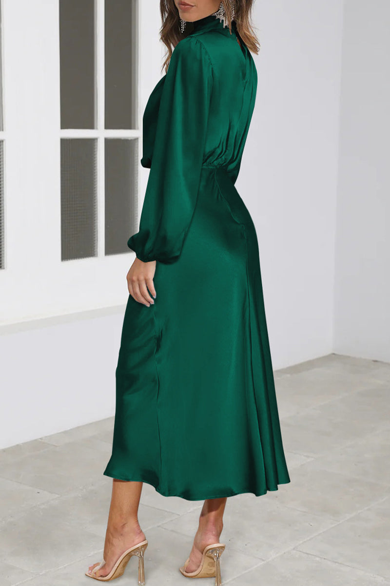 Gracefully Styled Dress for Any Occasion