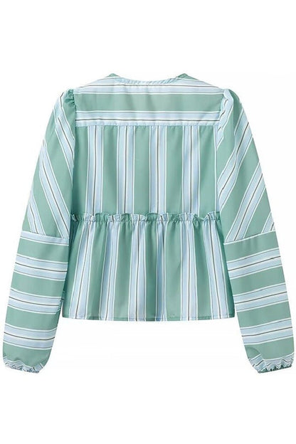 Effortlessly Elegant Blouse with a Timeless Design