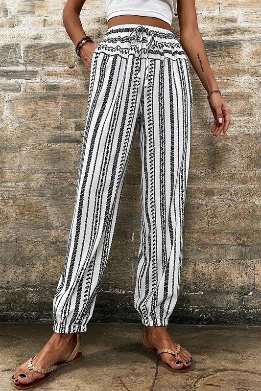 Beautifully Finished Pants in a Timeless Design