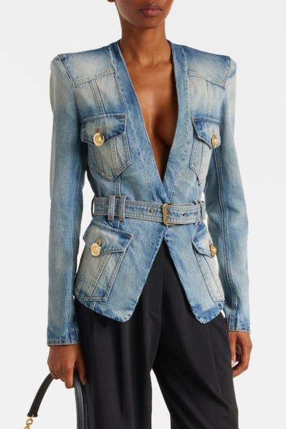 Beautifully Crafted Jacket in a Classic Style