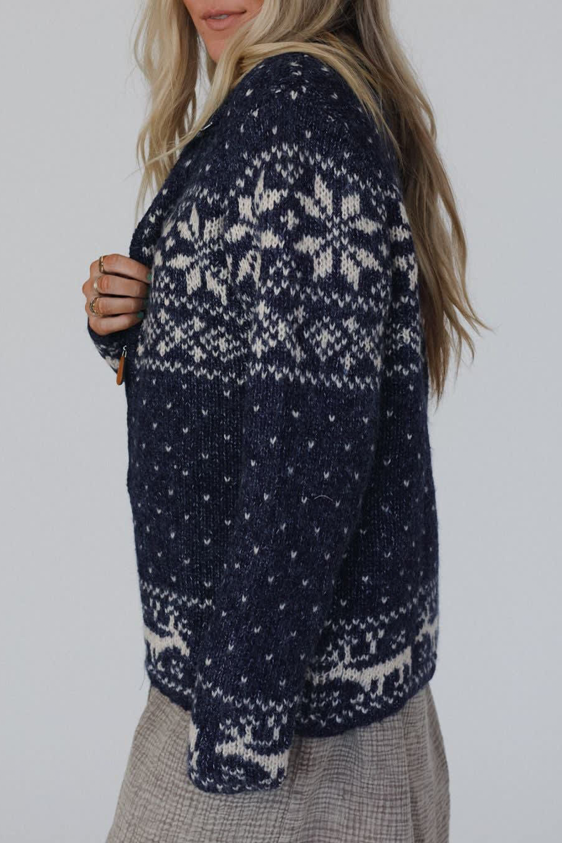Gracefully Styled Garment for Any Occasion