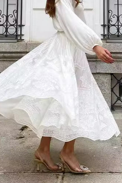 Sophisticated Garment with a Clean Classic Look