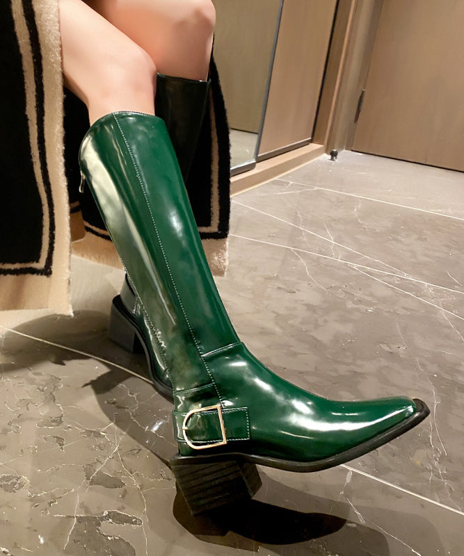 Well Tailored Boots with a Graceful Silhouette