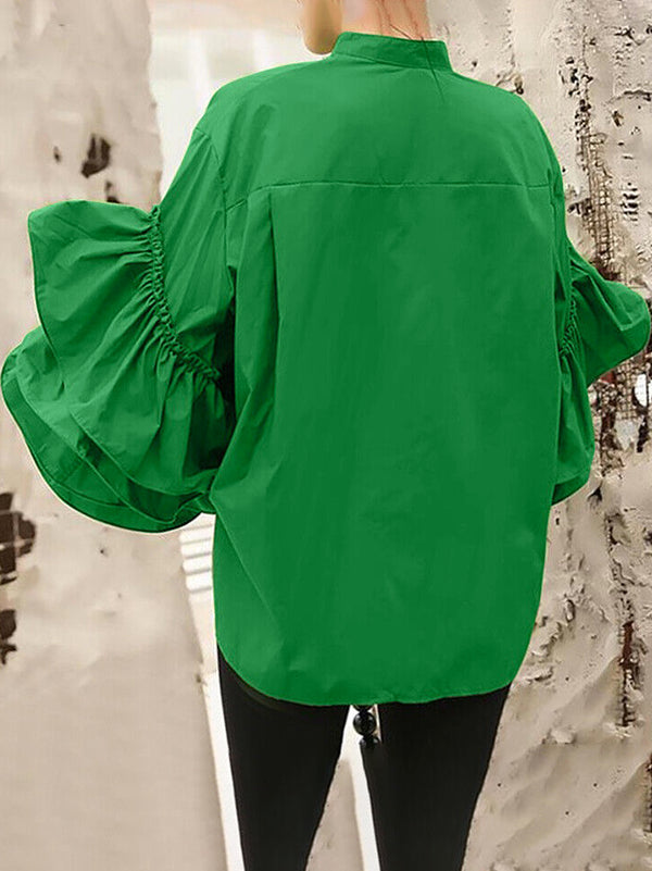 Effortlessly Elegant Blouse with a Timeless Design