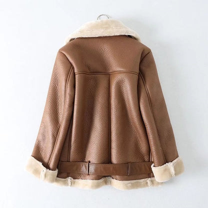 Polished Jacket with an Effortless Classic Look