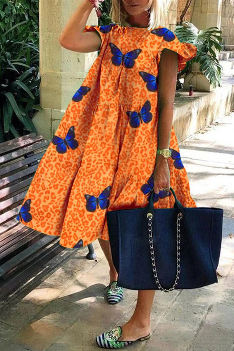 Gracefully Styled Dress for Any Occasion