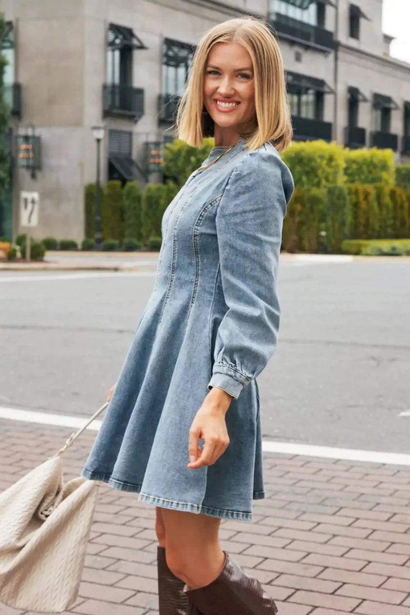 Gracefully Styled Dress for Any Occasion