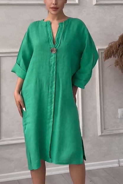 Sophisticated Dress with a Clean Classic Look