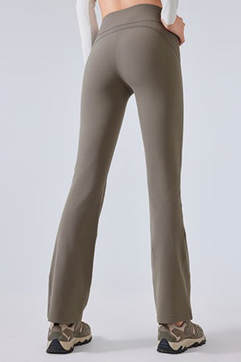 Beautifully Finished Garment in a Timeless Design