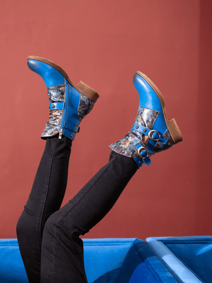 Classic Vintage Boots with a Flattering Fit