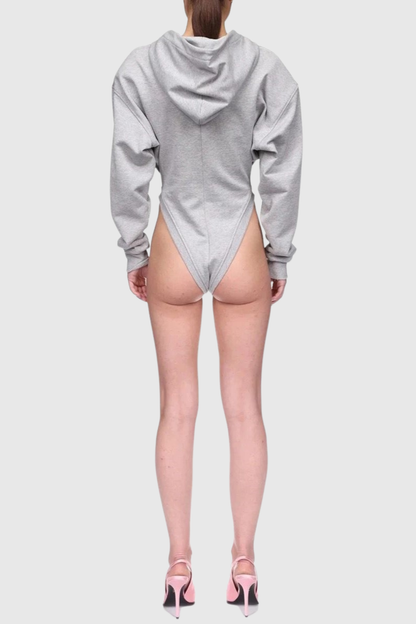 Well Tailored Garment with a Graceful Silhouette
