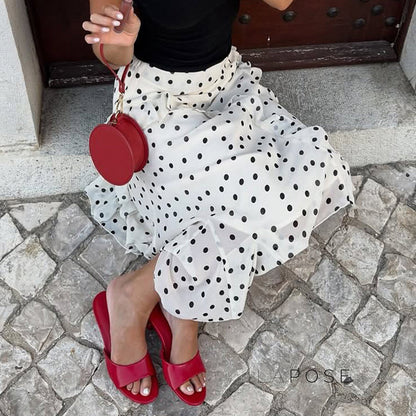 Sophisticated Garment with a Clean Classic Look