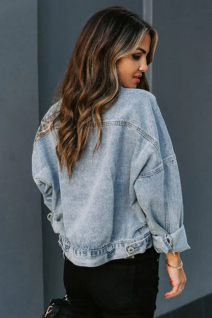 Elegantly Styled Jacket for Everyday Wear