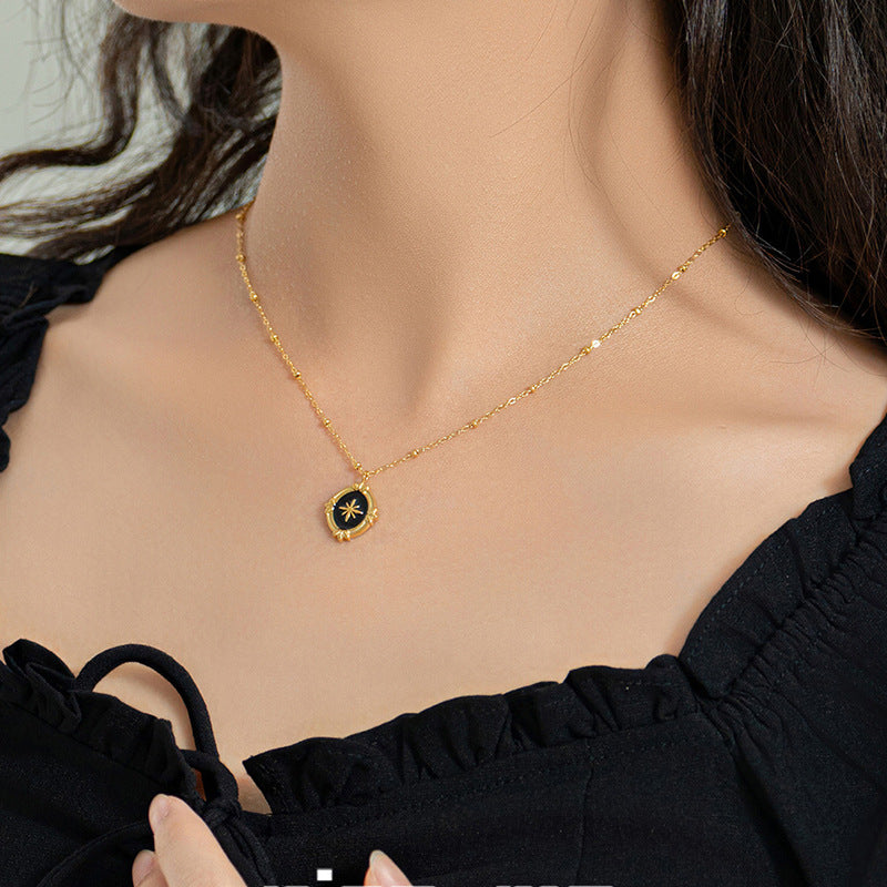 Effortlessly Elegant Garment with a Timeless Design