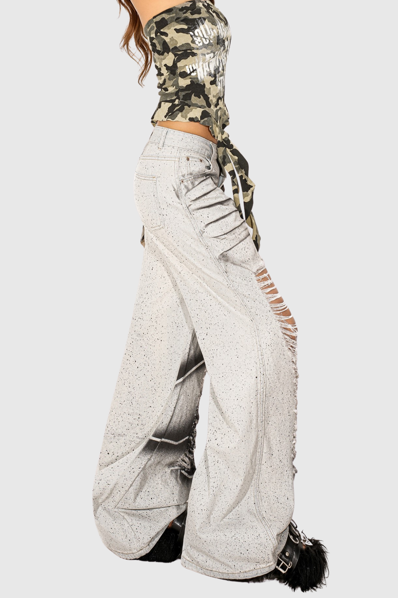 Sophisticated Garment with a Clean Classic Look