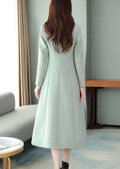 Gracefully Styled Coat for Any Occasion