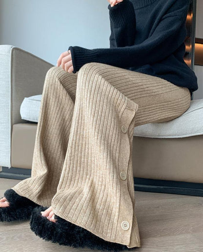 Elegantly Styled Pants for Everyday Wear