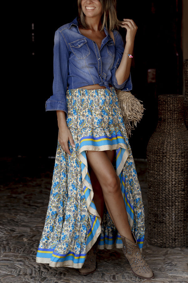 Sophisticated Garment with a Clean Classic Look