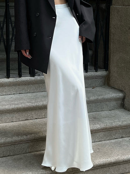 A Vintage Style Garment with Delicate Timeless Details