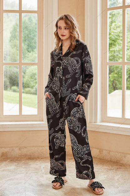 Well Tailored Garment with a Graceful Silhouette