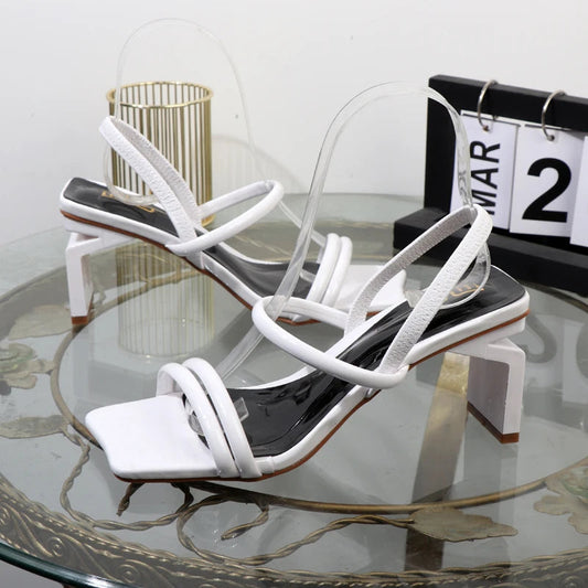 Polished Sandals with an Effortless Classic Look