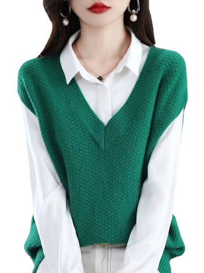 Sophisticated Top with a Clean Classic Look
