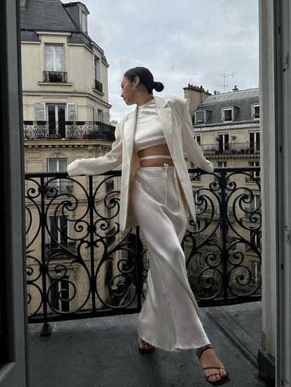 Beautifully Finished Garment in a Timeless Design