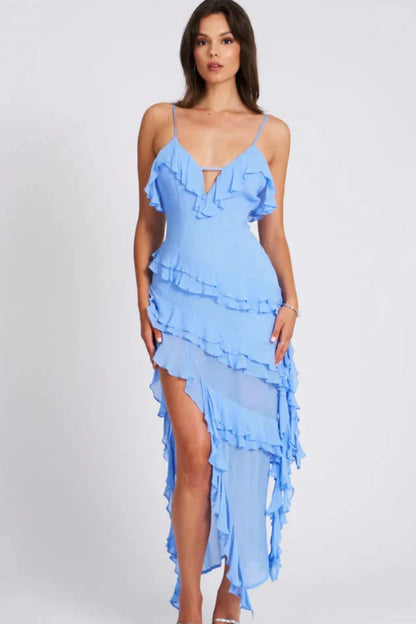 Gracefully Styled Garment for Any Occasion