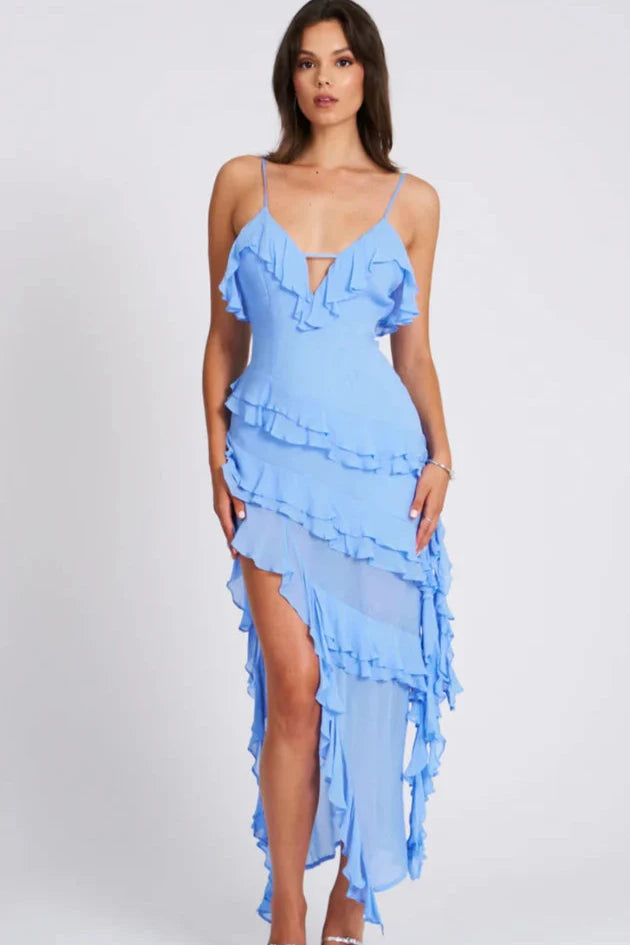Gracefully Styled Garment for Any Occasion