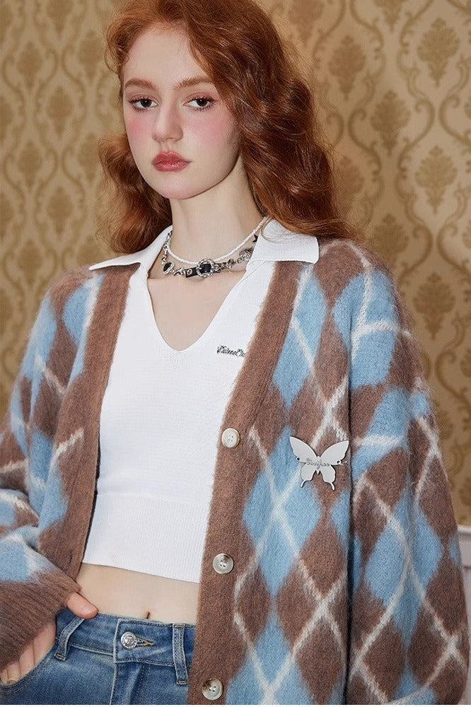 Well Tailored Cardigan with a Graceful Silhouette