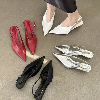 Classic Vintage Heels with a Flattering Fit