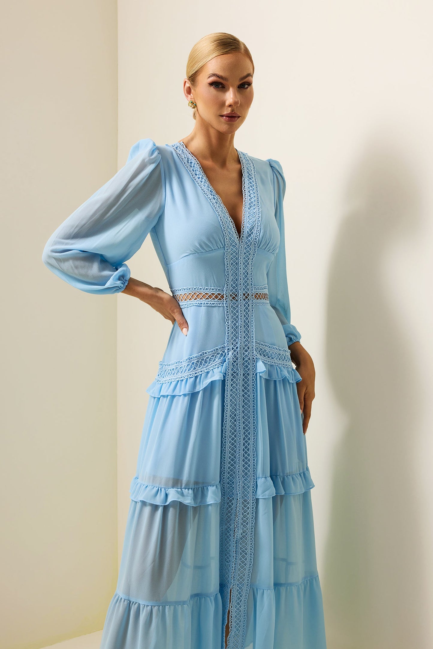 Polished Dress with an Effortless Classic Look