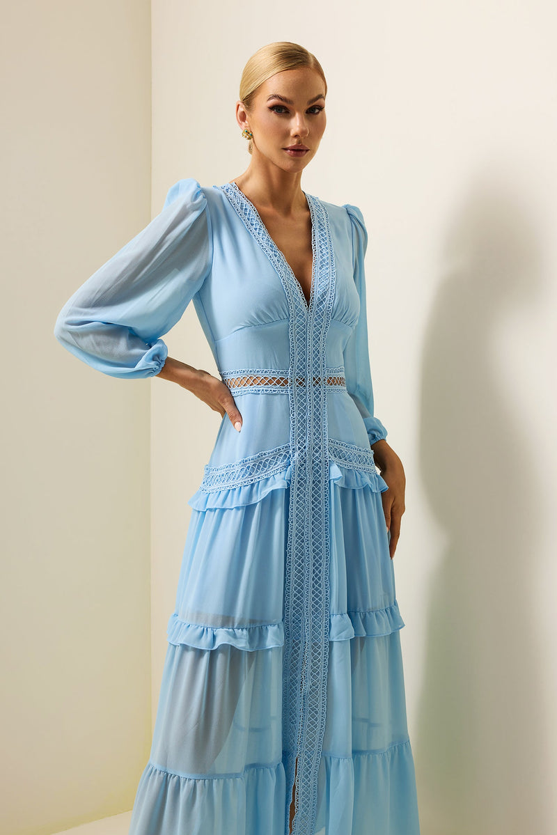 Polished Dress with an Effortless Classic Look