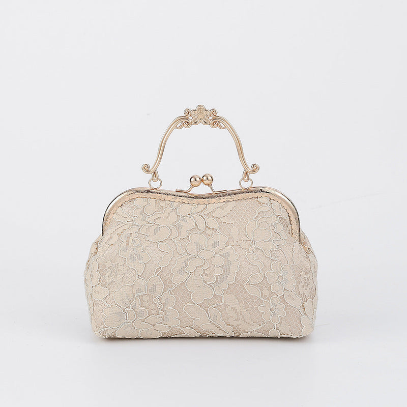 Well Tailored Bag with a Graceful Silhouette