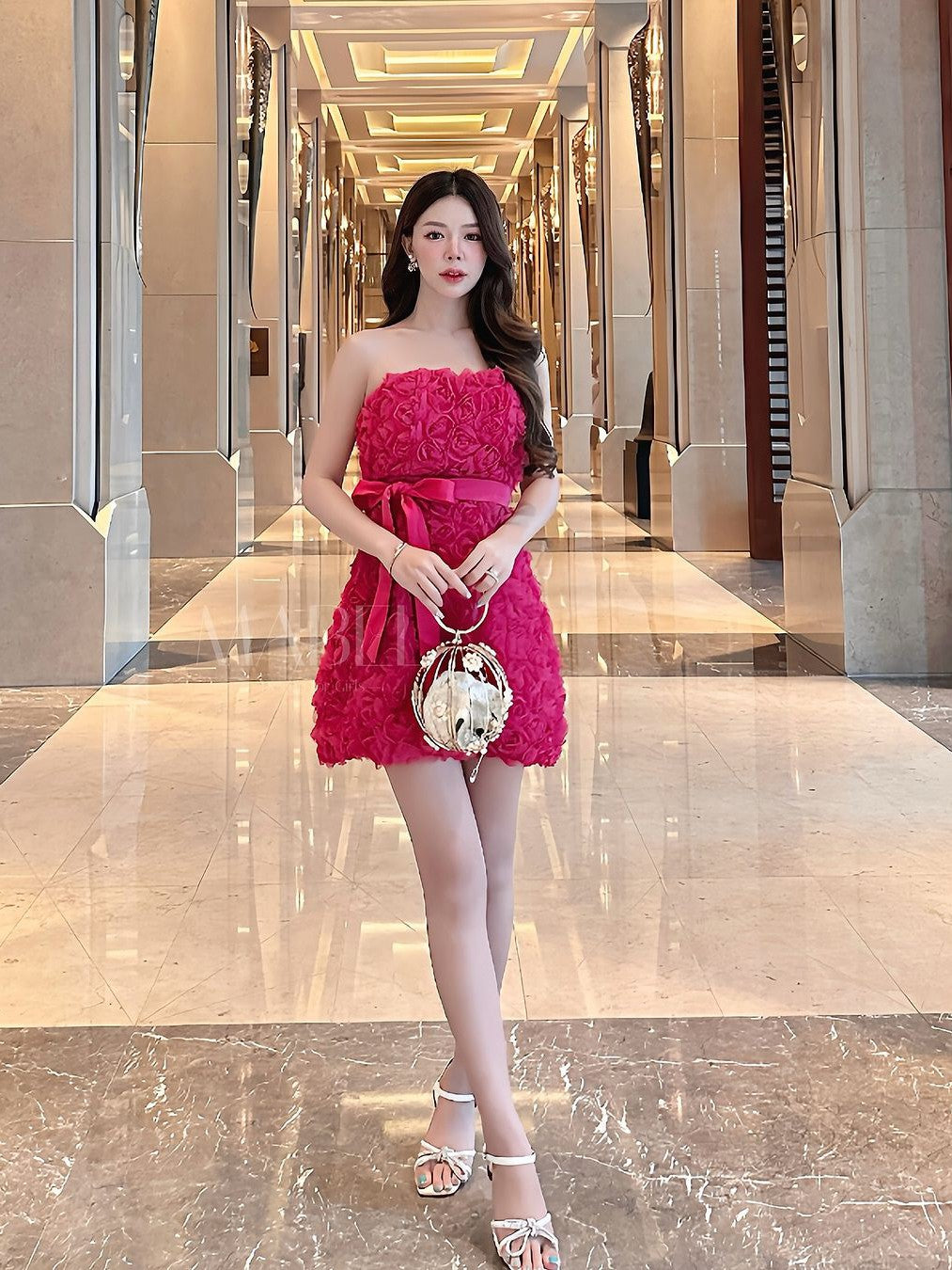 Sophisticated Dress with a Clean Classic Look