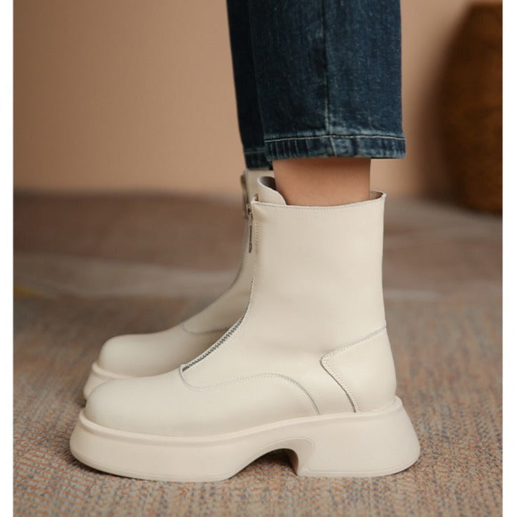 Elegantly Styled Boots for Everyday Wear