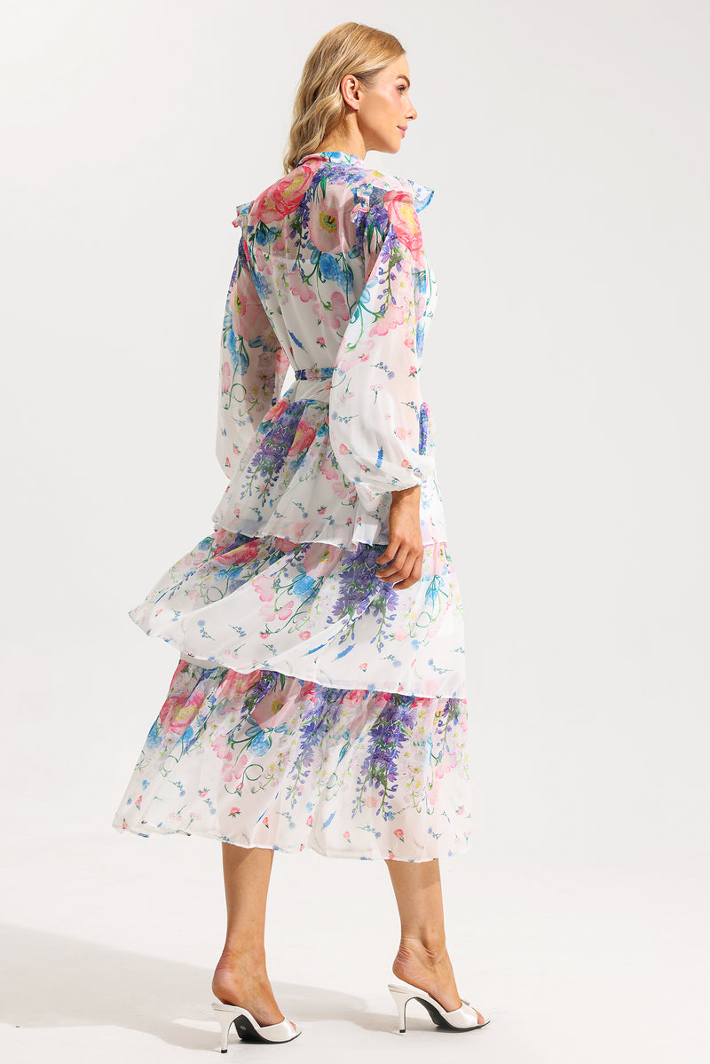 Beautifully Crafted Dress in a Classic Style