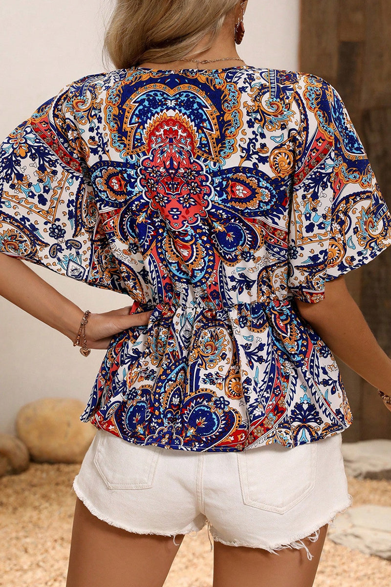 Elegantly Styled Blouse for Everyday Wear