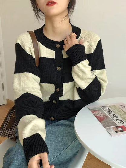 Polished Cardigan with an Effortless Classic Look
