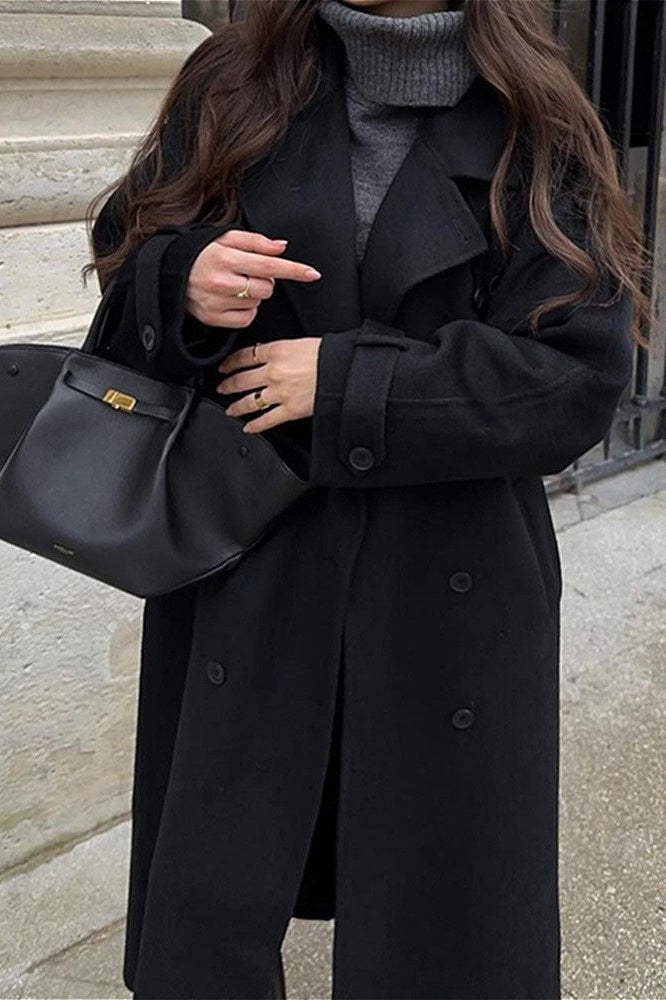 Gracefully Styled Coat for Any Occasion