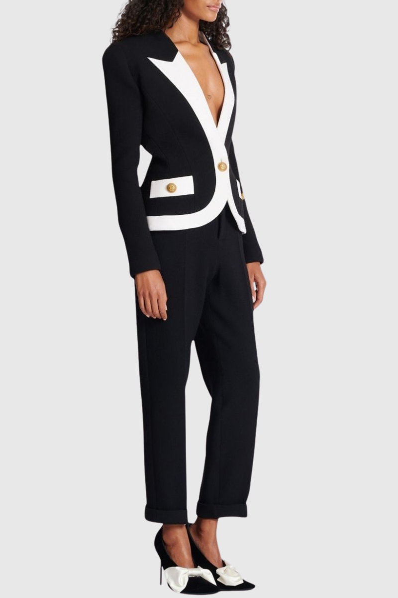 Beautifully Finished Garment in a Timeless Design