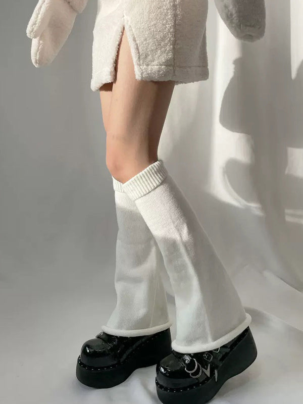 Sophisticated Garment with a Clean Classic Look