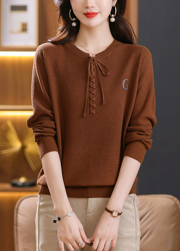 Classic Vintage Sweater with a Flattering Fit