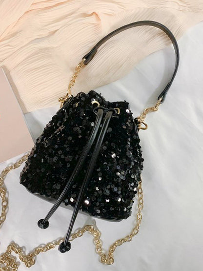 Gracefully Styled Bag for Any Occasion