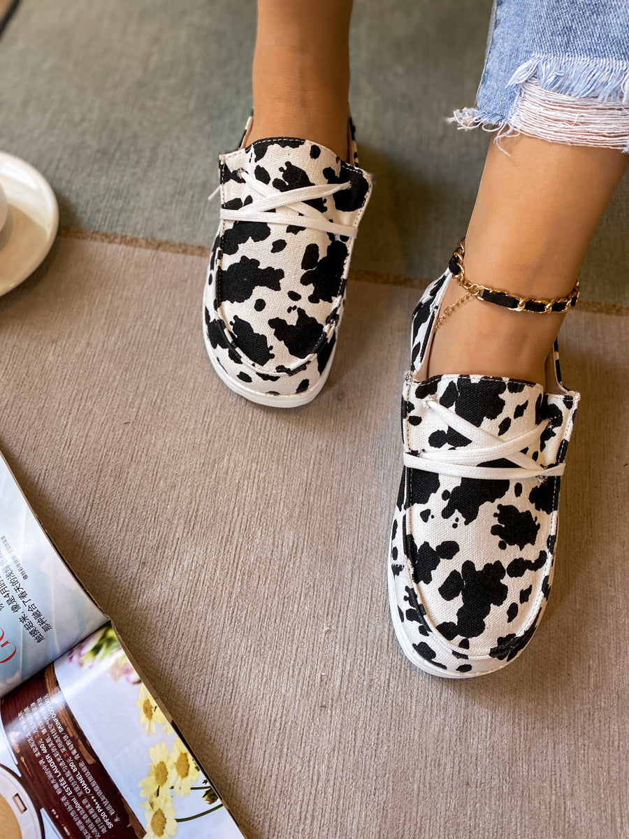 A Vintage Style Shoes with Delicate Timeless Details