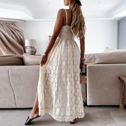 Well Tailored Garment with a Graceful Silhouette