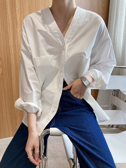 Beautifully Crafted Blouse in a Classic Style