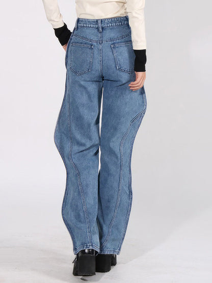 Well Tailored Pants with a Graceful Silhouette