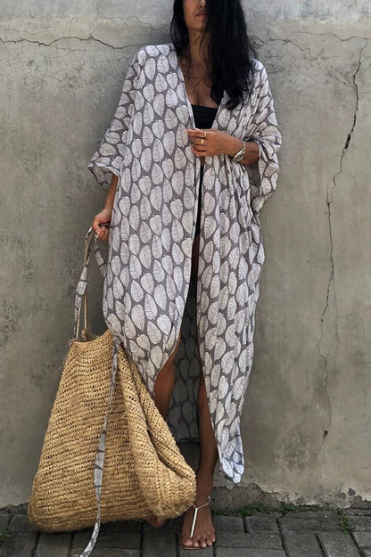 Sophisticated Garment with a Clean Classic Look