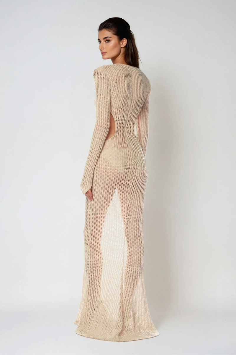 Effortlessly Elegant Dress with a Timeless Design